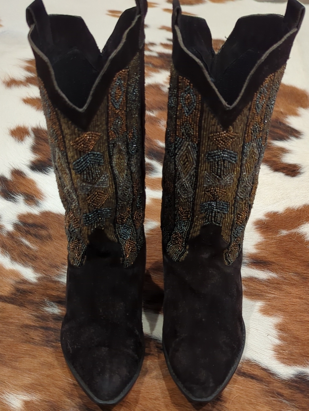 Vintage Caparros dark brown suede Western boots-intricate multi-colored Beading - Picture 5 of 9